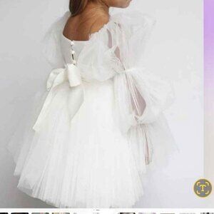 White girl formal flower girl dresses (multiple sizes)